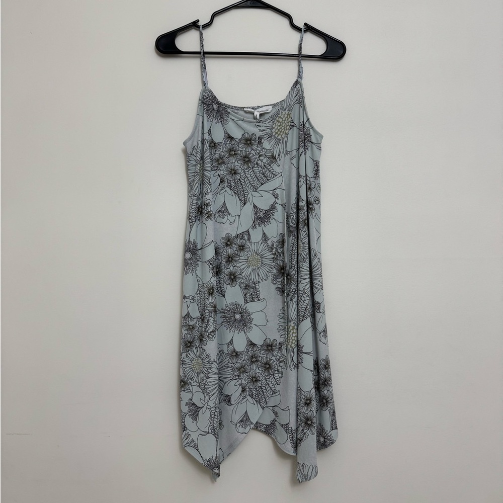 BCBGeneration Light Blue Gray Floral Spaghetti Strap Asymmetrical Tulip Dress